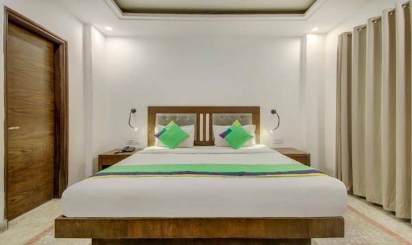 Treebo Trend The Kings Plaza Naraina Vihar