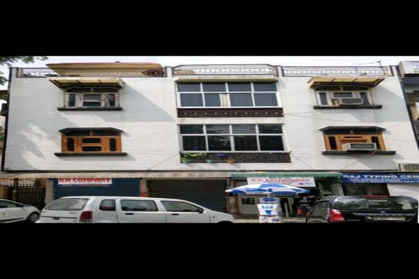 OYO HOME 84592 Pacific Hotel