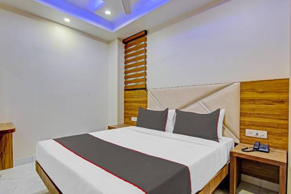 Collection O 83848 Sirswal View