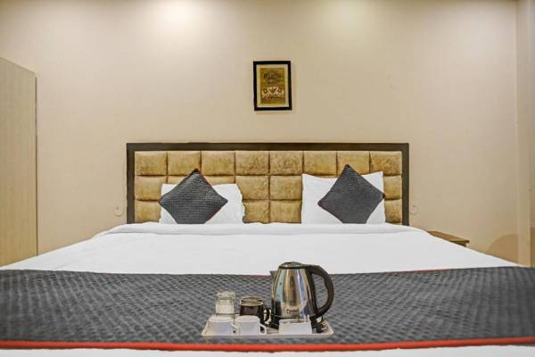 Townhouse 715 Nirvana Suites By Q Hotels