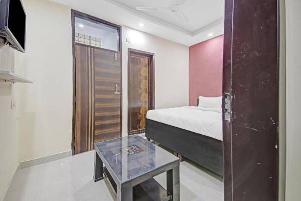 Capital O 85988 Dwarka Metro View