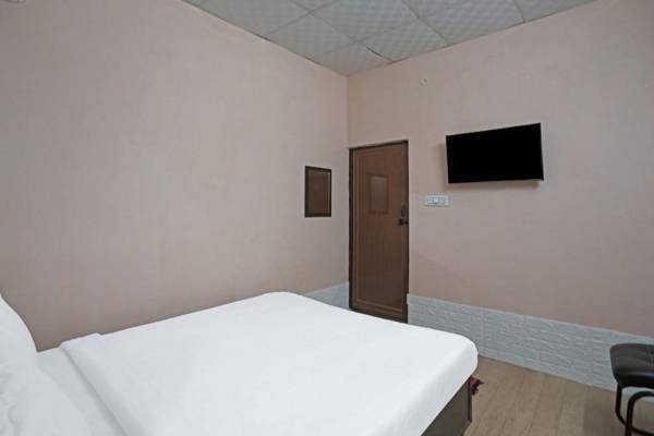 OYO 86628 Ojas Palace