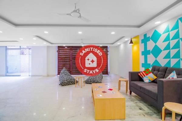 OYO 87292 Exotic Stay Gangaram Hospital