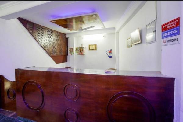 OYO 86920 Bella House