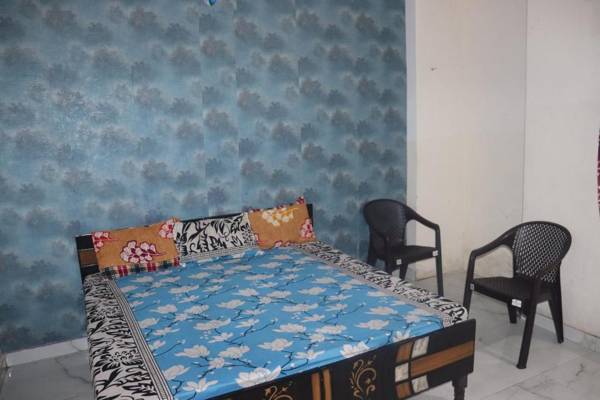 SPOT ON 86808 Raj Mahal