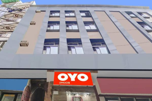OYO 87965 Padam Residency By Meet You There