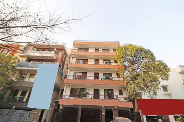 OYO 87728 Shivam Residency