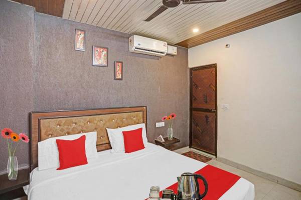 OYO 88209 Hotel Signature View