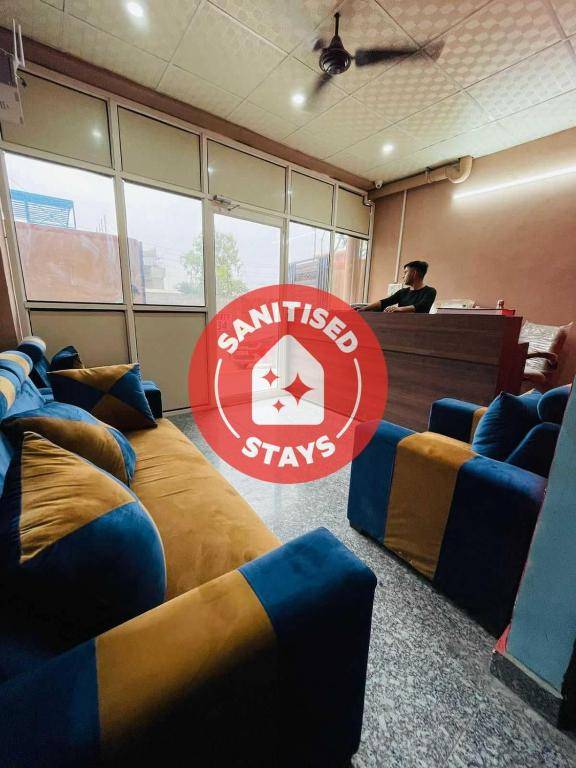 OYO 88695 Fortish Inn