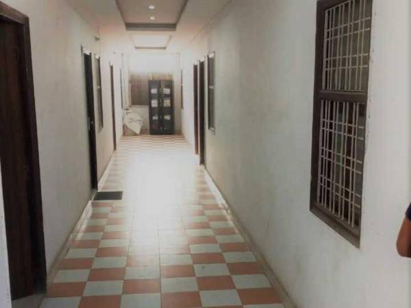 OYO 88514 Hotel Sky Palace