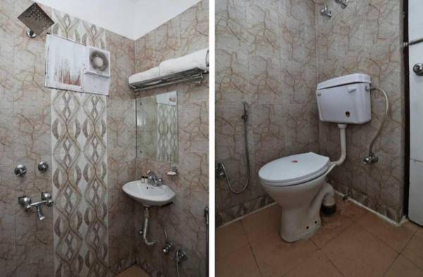 OYO 89465 Hotel Anshu