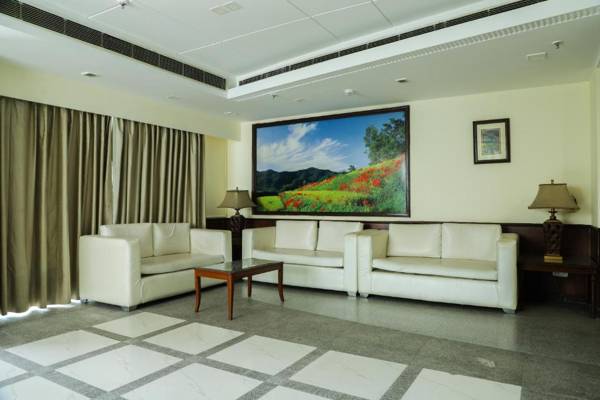 SCOOVEY The BMK Hotel & Banquets