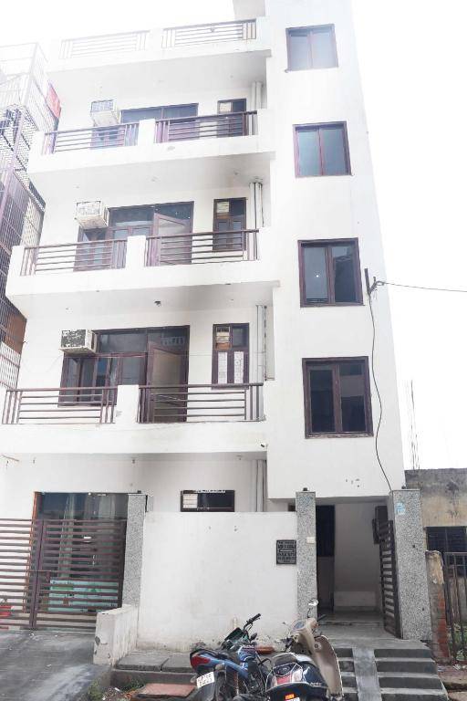 OYO 91393 Krishna Residency Inn