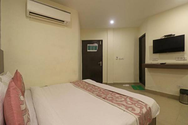 Hotel Milan Delhi Airport