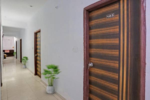 Oyo Flagship 91965 Imperial Residency