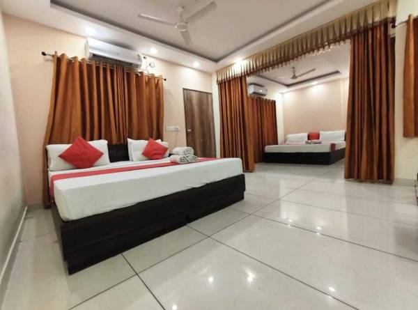 POP 91962 Hotel Ivy Suite