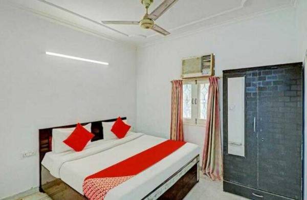 OYO 92368 Max Residency