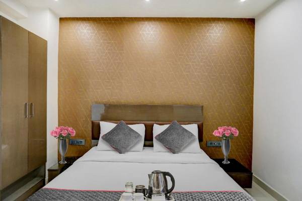 Townhouse 1089 Hotel 19 West