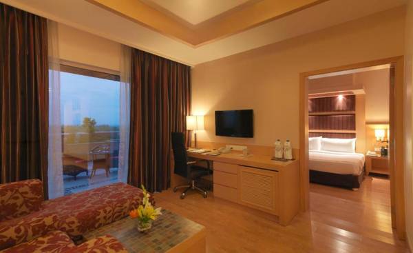 Workspace - Country Inn & Suites By Radisson Mysore