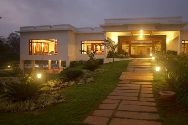 Golden Landmark Resort