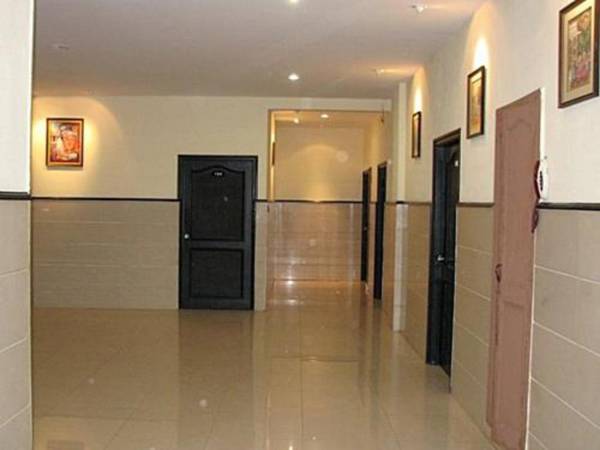 Hotel Suhashini Palace