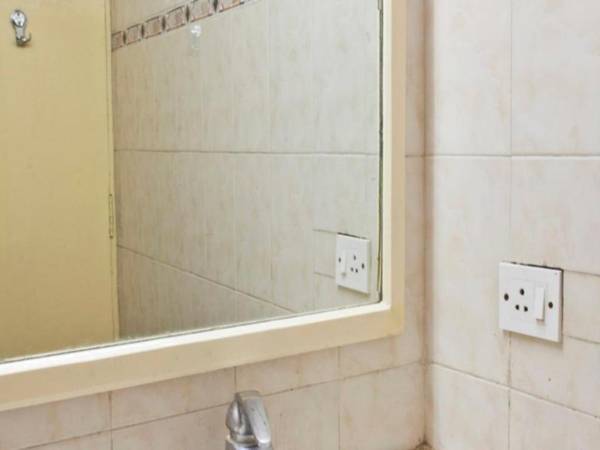 Hotel Maurya Residency