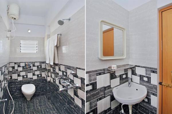 OYO 9544 Hotel Crown Residency