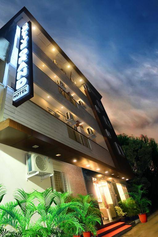 The Olive Grand