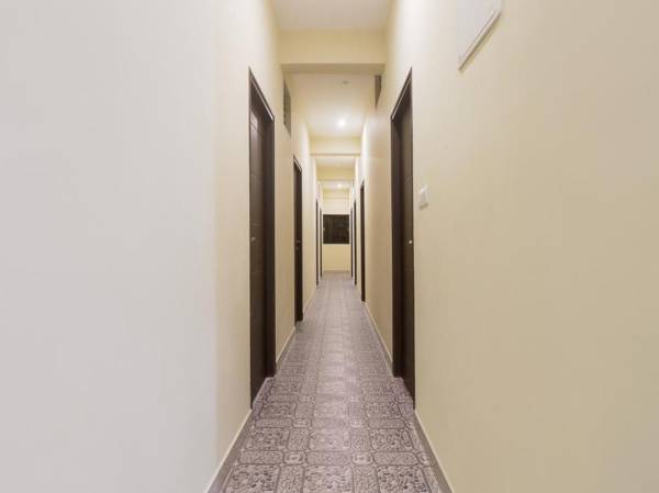 Capital O 84361 Pearls Inn