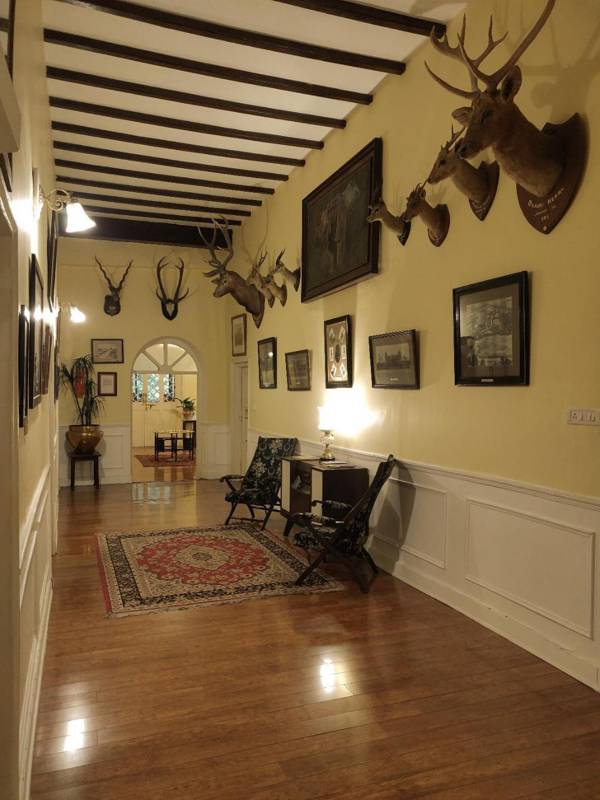 WelcomHeritage Kasmanda Palace