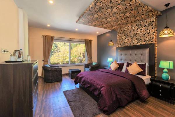 Nirvana Lodge & Lounge A Boutique Hotel