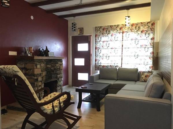 Veenu's Cottage Mussoorie 5 BHK reducing costs for less bedrooms
