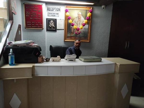 HOTEL PARK WOOD at Mall Road