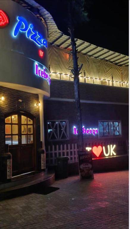 Icebergs Hotel Mussoorie