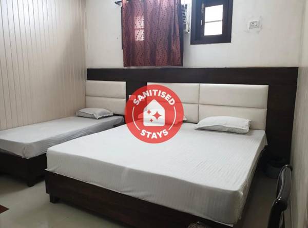 OYO 84704 Hotel Valentine