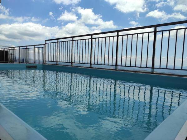 Misty Mountain Resort