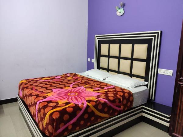 Gokulam Holiday Home