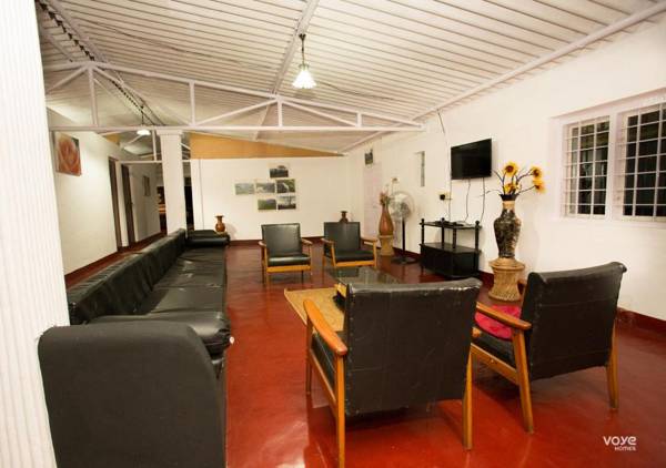 VOYE HOMES Moonlight Forest Bungalow with Private Waterfalls