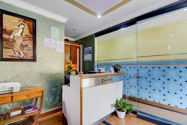 OYO 86052 Royal Cottage