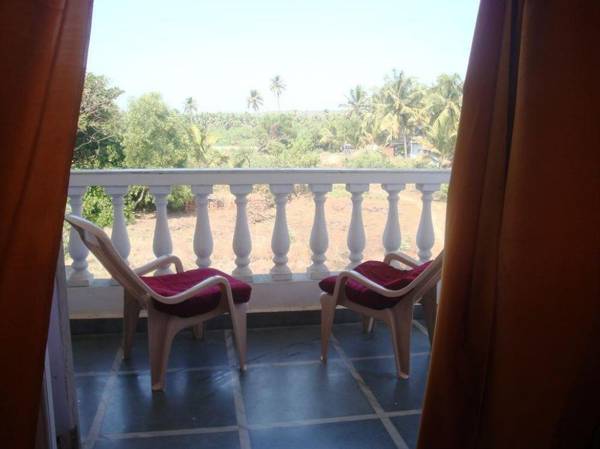 FabEscape Green Ivy Hospitality