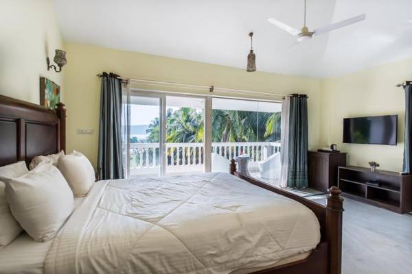 Safira River Front Resort