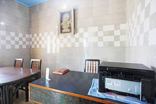 OYO 44361 Shri Lajjaram Ashram