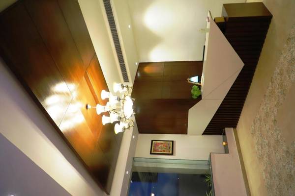 The VrindWoods Hotel