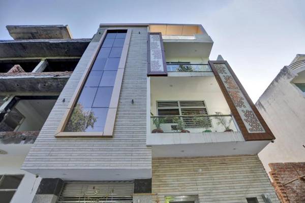 OYO 81815 Krishna Palace