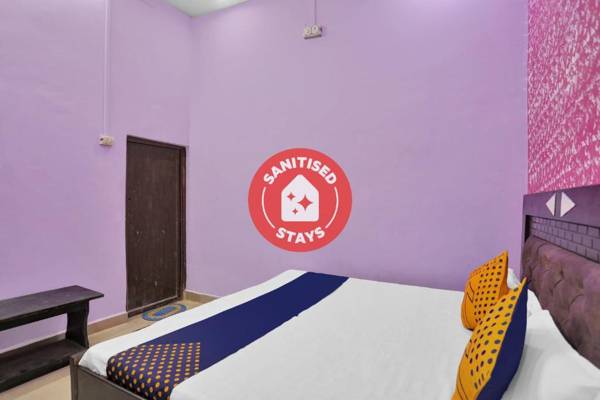 SPOT ON 82118 Hotel Aniruddha Palace