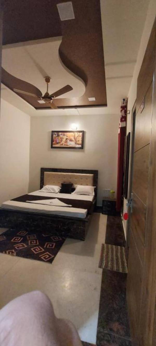 Hotel Virasat Palace