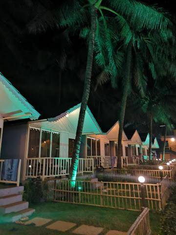 Sunset & Waves Resort