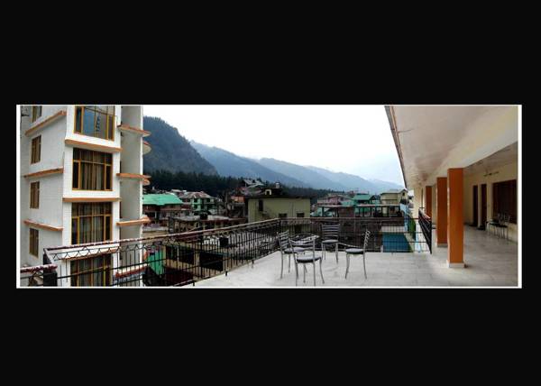 Hotel Ambika Manali Since 1981
