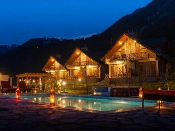 Larisa Resort Manali