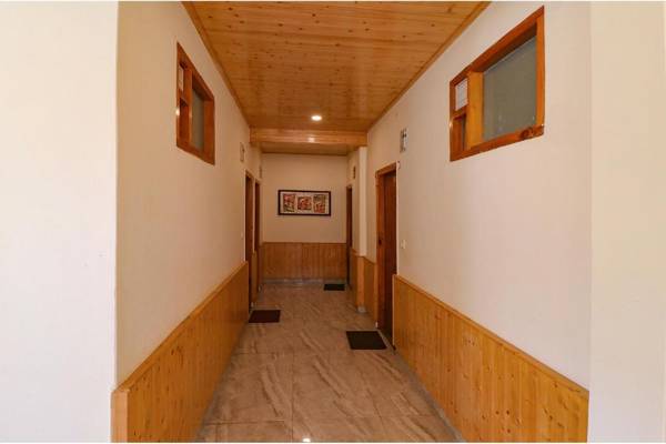 FabHotel 17 Mile Stone